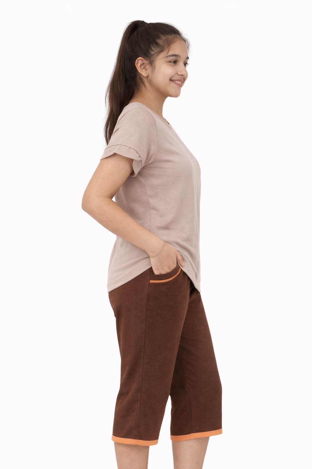 GIRLS FANCY CAPRI PANT (Contact for bulk productions)