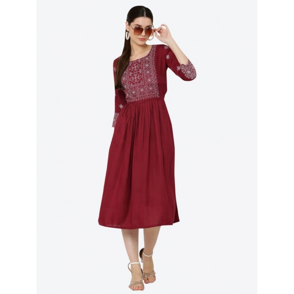 Generic Women's Casual Rayon 3-4th Sleeves Kurti (Maroon) - Image 3